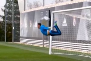 Keylor Navas, Higuita'ya &ouml;zendi