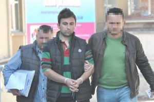 Aranan ter&ouml;r &ouml;rg&uuml;t&uuml; &uuml;yesi K&uuml;tahya'da otelde yakalandı