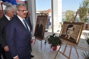 Bursa'da şehit aileleri i&ccedil;in "yakma resim" sergisi