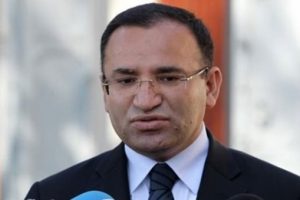Bozdağ Kılı&ccedil;daroğlu'na ateş p&uuml;sk&uuml;rd&uuml;!