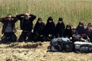 Gaziantep'te yakalanan 4 DAEŞ'li, 7 &ccedil;ocukla cezaevine girdi