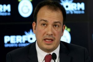 Fatih İşbecer'in ge&ccedil;mişte attığı tweetler başını ağrıtıyor