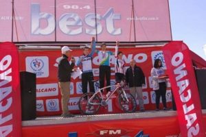 Nil&uuml;fer Belediyespor İzmir MTB Cup Yarışı'nda birinci oldu
