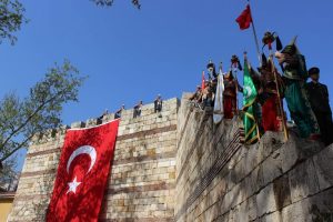 Bursa'da fetih coşkusu 690 yıl sonra tekrar yaşandı!