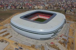 T&uuml;rkiye'nin ilk ekolojik stadı y&uuml;zde 99 hazır