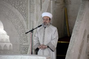 Mehmet G&ouml;rmez'den 'kandil' mesajı
