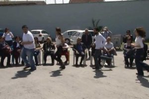 Tutuklu akademisyenlere destek n&ouml;beti