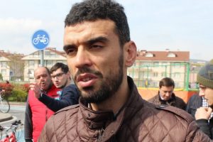 G&ouml;revli, milli sporcu Sofuoğlu'nu tanımayınca ilgin&ccedil; bir diyalog yaşandı