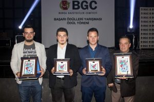 Bursa Gazeteciler Cemiyeti'nden İHA'ya &ouml;d&uuml;l