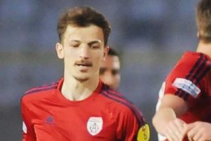 Emre Kara formayı kaptı