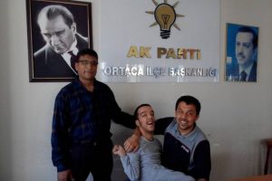 15 yaşından bu yana hi&ccedil;bir AK Parti etkinliğini ka&ccedil;ırmıyor