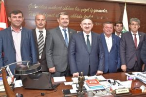 Bursa Mustafakemalpaşa'da Başkan Kurtulan'dan muhtarlara destek