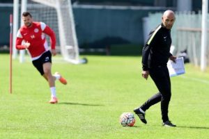 Antalyaspor'da hedef &uuml;&ccedil; puan