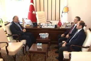 MHP 'dokunulmazlık' &ouml;nerisini AK Parti'ye sundu