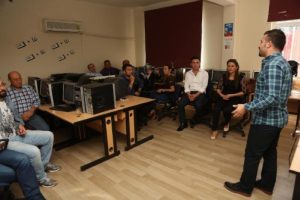 AB projesiyle okul terklerini &ouml;nlediler