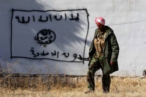 Iraklıların &uuml;&ccedil;te biri ABD'nin IŞİD'i gizlice desteklediğini d&uuml;ş&uuml;n&uuml;yor