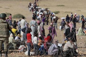 Suriyeli sığınmacılar yerli n&uuml;fus sayılacak