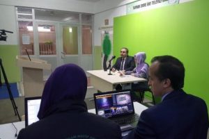 T&uuml;rkiye'de ilk okul televizyonunu kurdular
