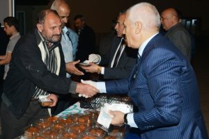 Bursa'da Başkan Bozbey Regaip Kandili'nde Nil&uuml;ferlilerle birlikteydi