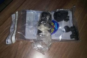 T&uuml;nele bırakılan ş&uuml;pheli paketten uyuşturucu &ccedil;ıktı