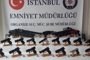 Uyuşturucuyla M&uuml;cadele Derneği'nden cephanelik &ccedil;ıktı
