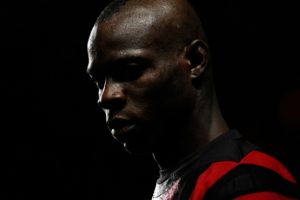 "Milan'da kalmayı hak etmiyor"