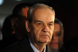 İlker Başbuğ: B&ouml;yle giderse şehit haberlerini duymaya devam ederiz