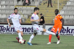 Adanaspor evinde kazandı