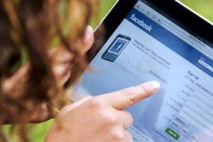 Facebook'tan 'silah satışı' g&uuml;n y&uuml;z&uuml;ne &ccedil;ıktı