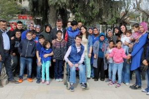 Bursa'da otizmli &ccedil;ocuklar stres attı