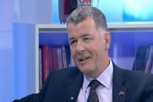 İngiltere B&uuml;y&uuml;kel&ccedil;isi'den &ccedil;arpıcı a&ccedil;ıklamalar