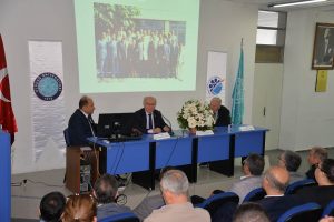 Bursa'da meslek duayenleri, &ouml;ğrencilerle buluşuyor