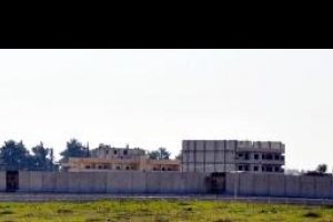 Koalisyon g&uuml;&ccedil;leri Carabulus'ta IŞİD'i bombaladı