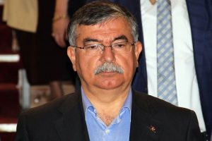Milli Savunma Bakanı: Onlara inat...