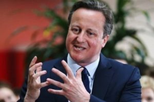 İngiltere Başbakanı Cameron vergi beyannamesini a&ccedil;ıkladı