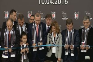 Kartal yuvasına kavuştu