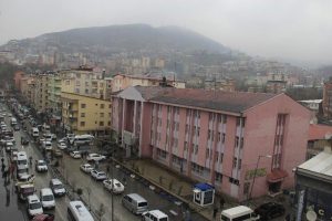 Hakkari'de nisan yağmurları