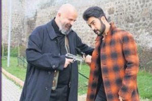 Yusuf G&uuml;ney d&uuml;ğ&uuml;n şarkıcısı oldu...
