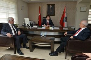 Bozbey'den Nil&uuml;fer İl&ccedil;e Emniyet M&uuml;d&uuml;r&uuml;'ne ziyaret