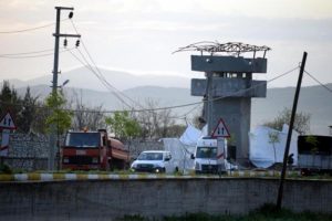 Hani'deki bomba y&uuml;kl&uuml; tankerle saldırı ardından hava destekli operasyon