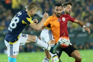 Galatasaray, erteleme ma&ccedil;ında yarın Fenerbah&ccedil;e ile karşılaşacak