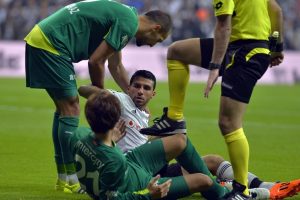 Bursaspor, İstanbul'dan 2 cezalı oyuncuyla d&ouml;nd&uuml;