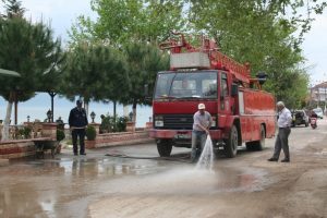 Bursa'da Boyalıca sahili temizlendi