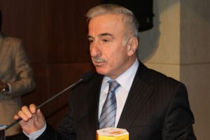 Vali: O m&uuml;d&uuml;r yardımcısı hakkında soruşturma başlatıldı