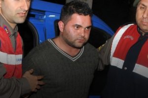 &Ouml;zgecan'ın katilinin annesi konuştu: &Ccedil;&ouml;pe mi atayım