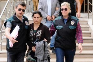 Bursa'da uyuşturucu taciri kadın yakalandı