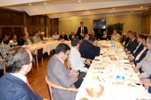 Bursa'da Başkan D&uuml;ndar'dan kardeşlik yemeği