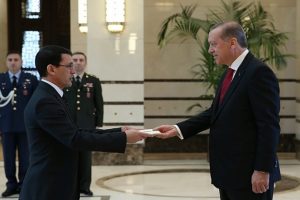 T&uuml;rkmenistan B&uuml;y&uuml;kel&ccedil;isi g&uuml;ven mektubunu sundu