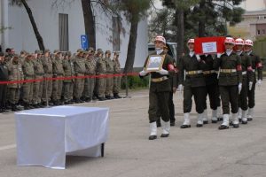 D&uuml;ğ&uuml;n &ouml;ncesi şehit oldu