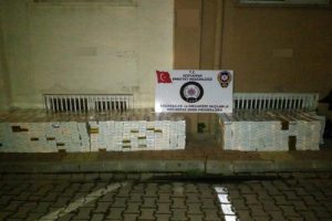 Adıyaman'da ka&ccedil;ak sigaraya 3 tutuklama